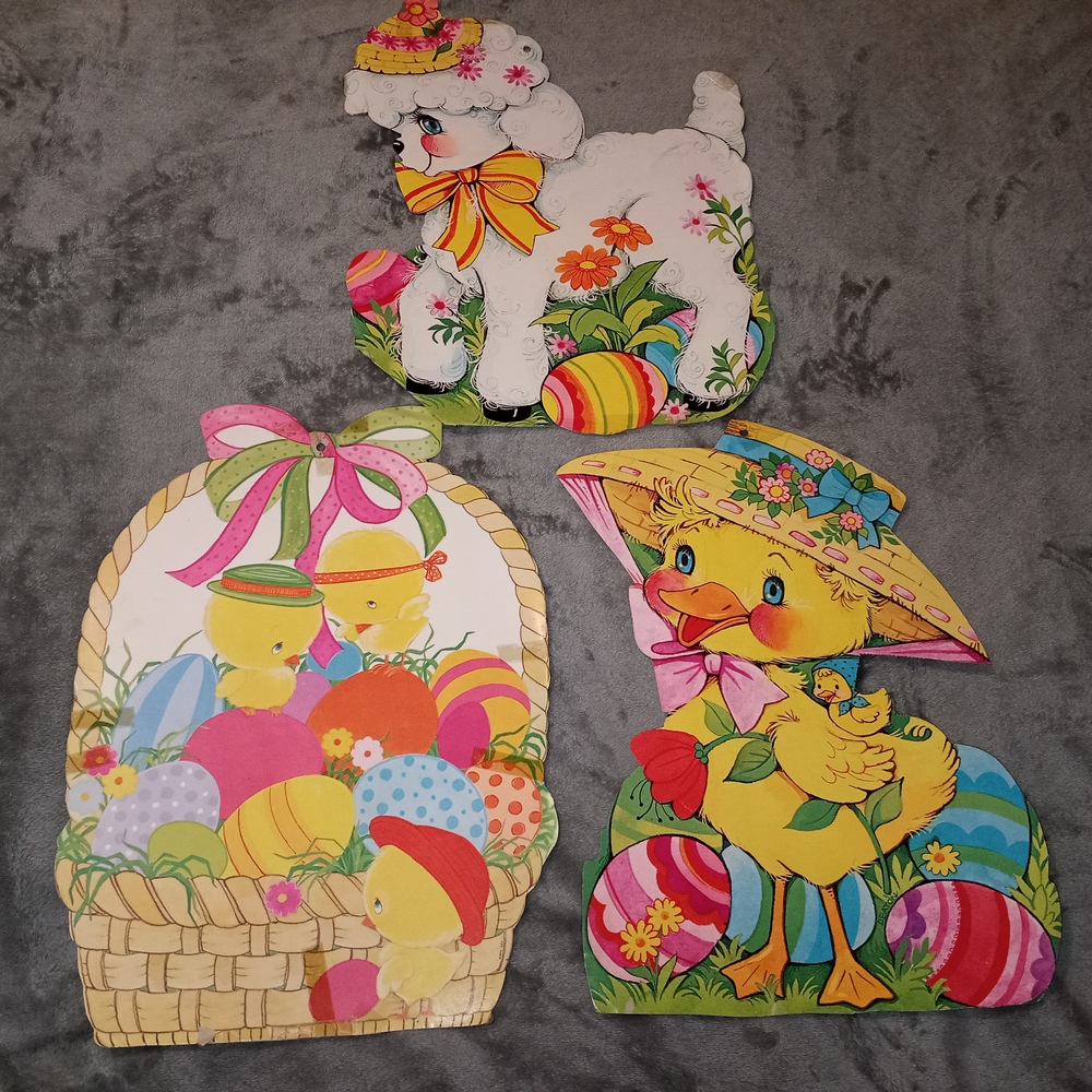 Vintage Easter Decorations with Lamb and Duck